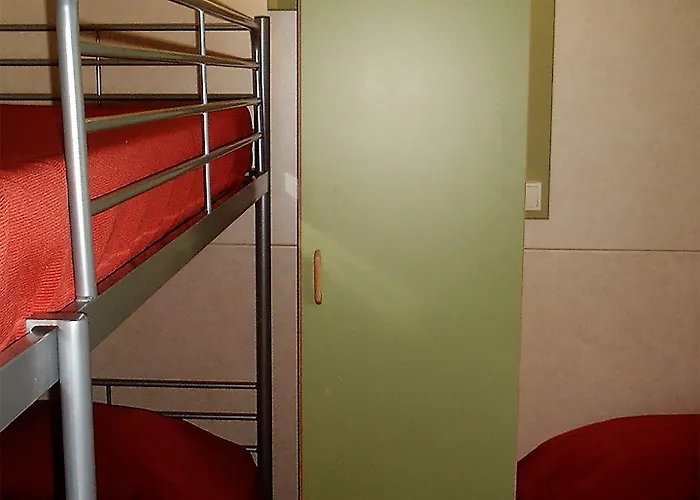 Parque De Campismo Orbitur Gala 캠프장 3*