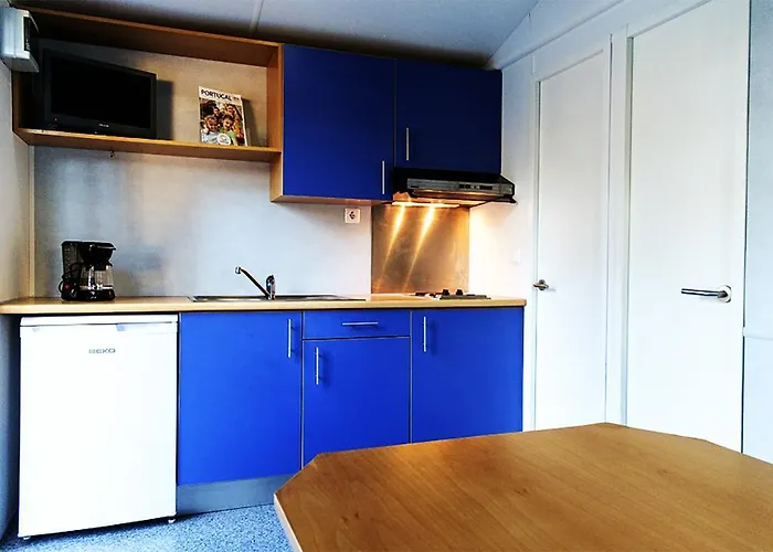 Parque De Campismo Orbitur Gala 캠프장 3*