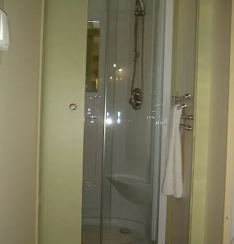 Parque De Campismo Orbitur Gala 캠프장 3*